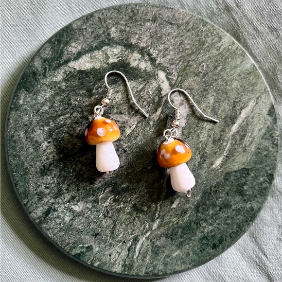 Handmade Mushroom Earrings 🍄 - Picture 1 of 2